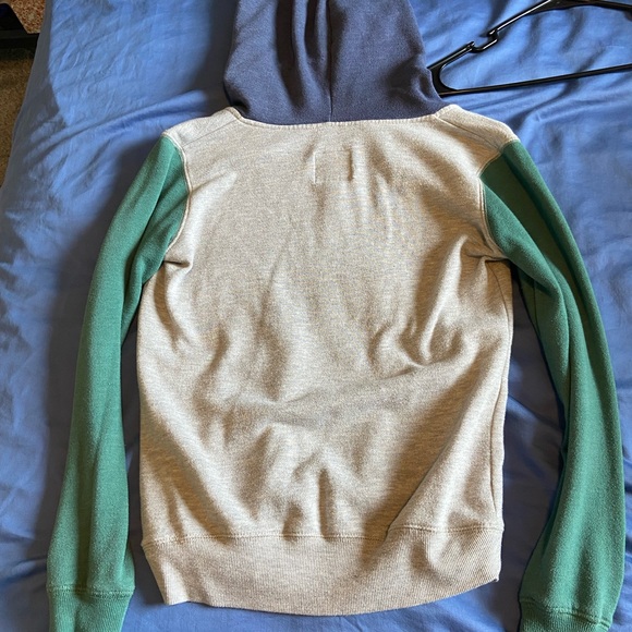 Billabong Hoodie - Picture 2 of 4